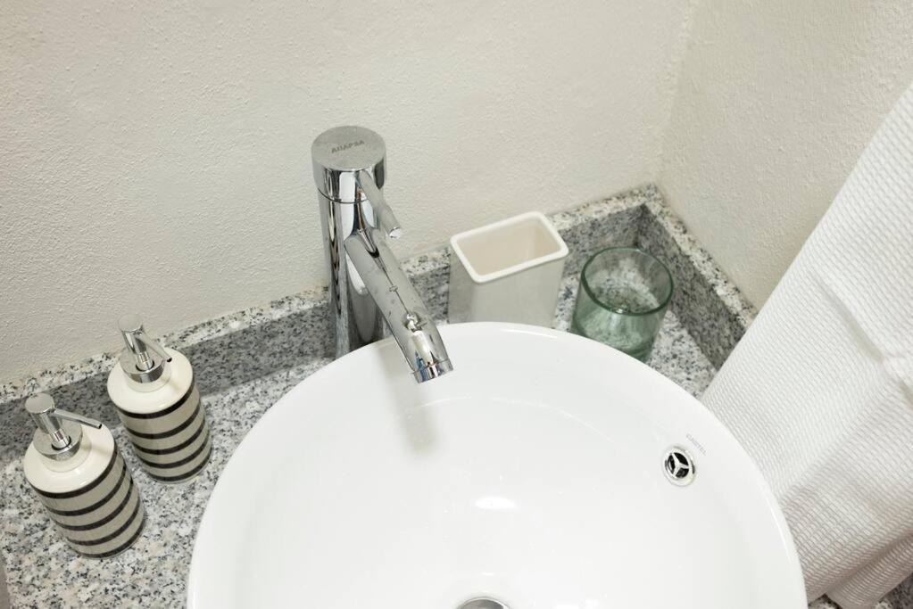 House, Spacious, Bright, Near To Ave. Reforma *